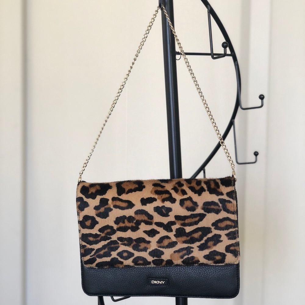 Dkny Clutch